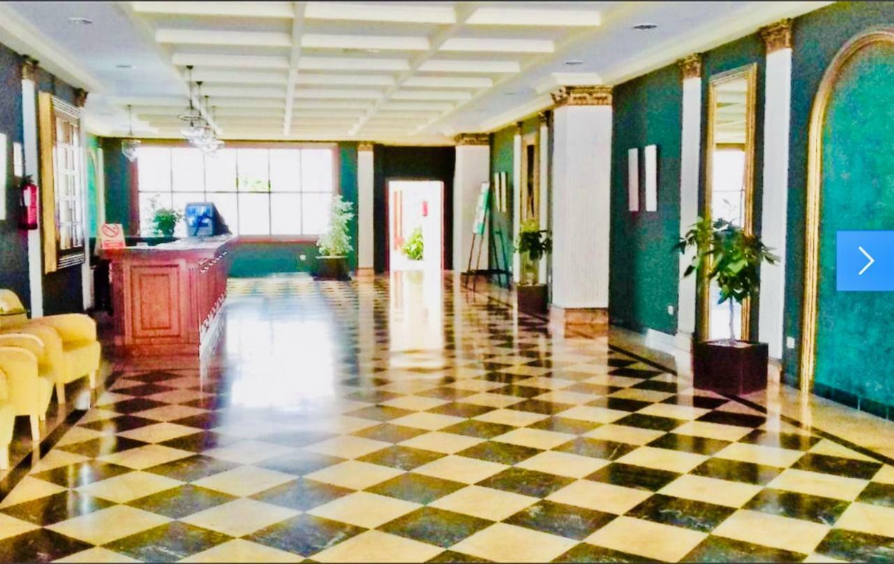 Atico Deluxe Entre Centro Y Playa Salinas Con Terraza, Wifi, Piscina Climatizada, Gym, Sauna Y Garaje -Smart Tv โรเกตัสเดมาร์ ภายนอก รูปภาพ
